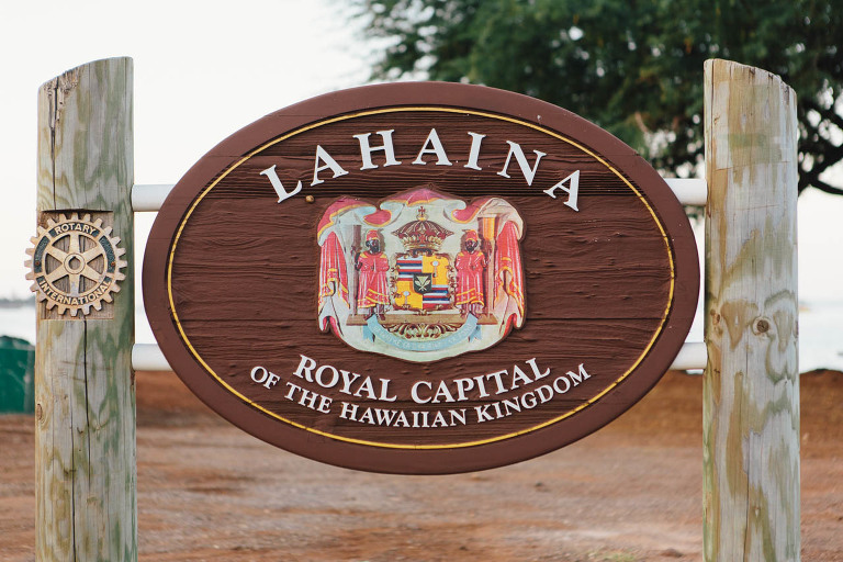 Lahaina, Maui Travel Guide