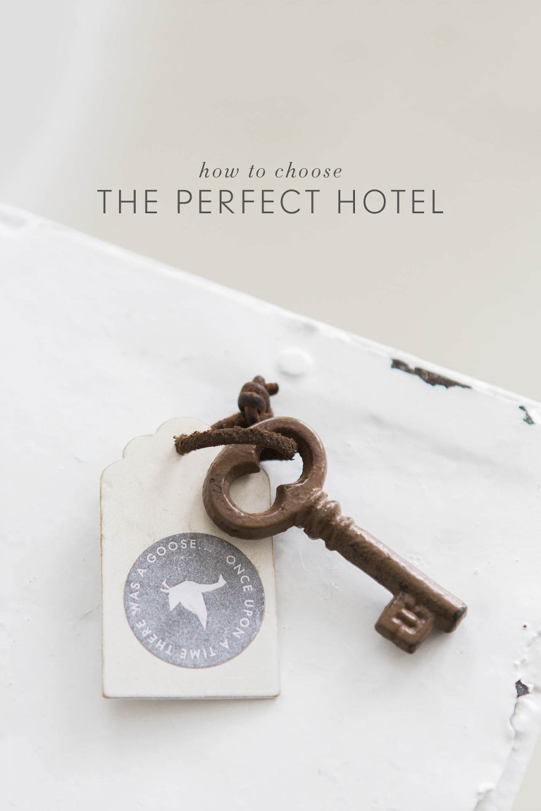 Choosing a Hotel | How to Find the Perfect Place to Stay when you Travel | Photo of the Mother Goose Hotel in Utrecht